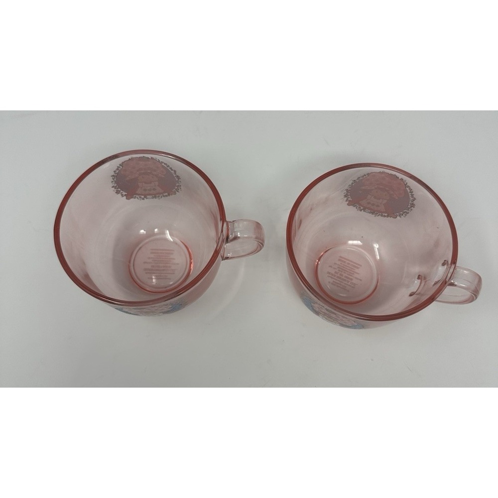 2 Strawberry Shortcake Pink Glass Coffee Mugs Tea Cups, Beverage Glasses NEW! - Picture 2 of 3